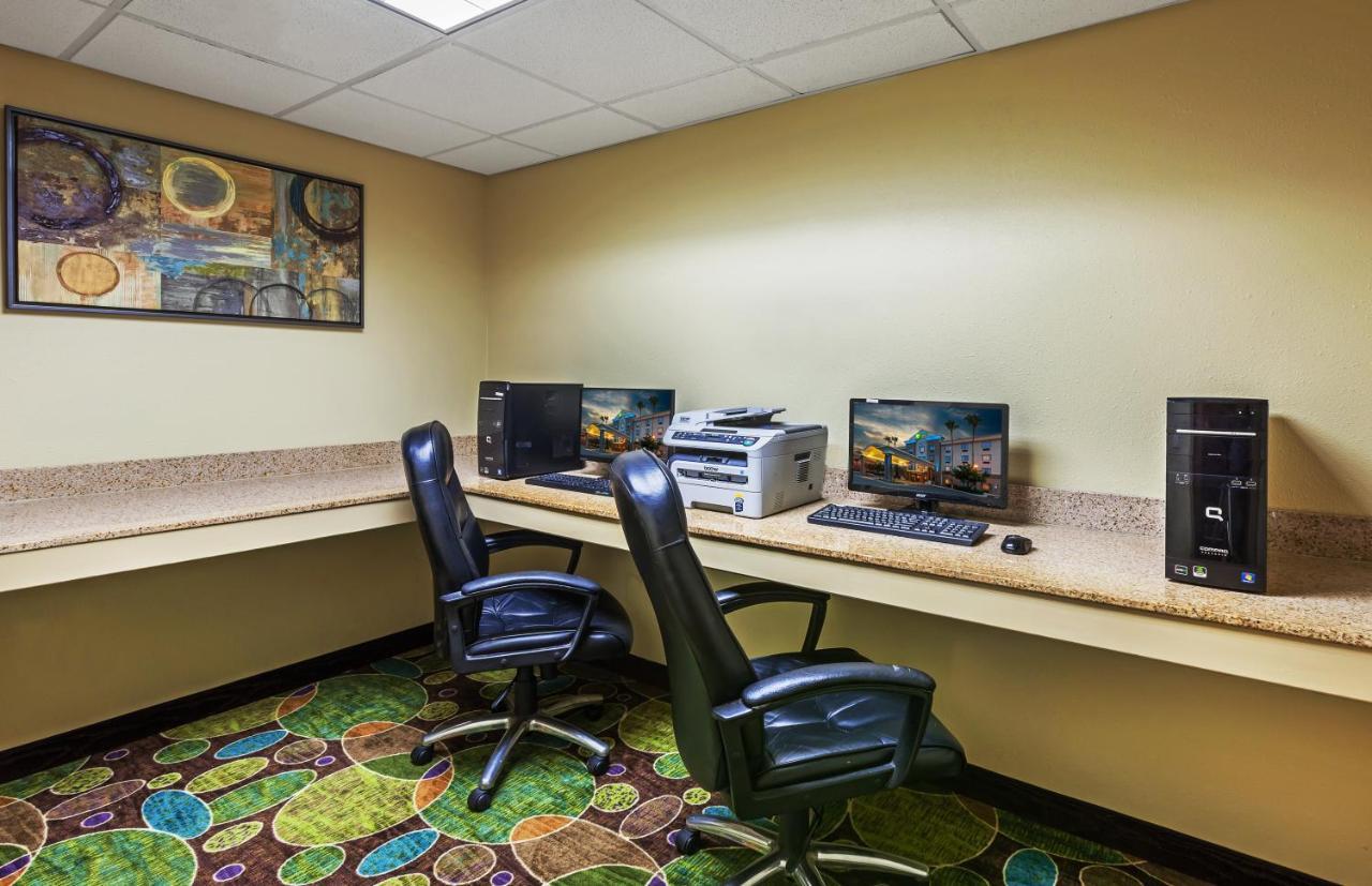 Holiday Inn Express & Suites - Pharr By Ihg Εξωτερικό φωτογραφία