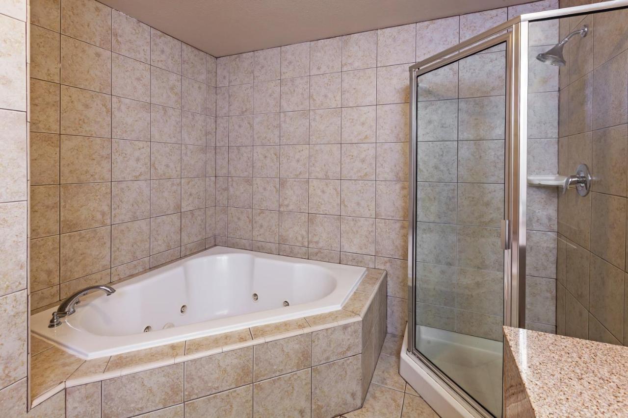 Holiday Inn Express & Suites - Pharr By Ihg Εξωτερικό φωτογραφία